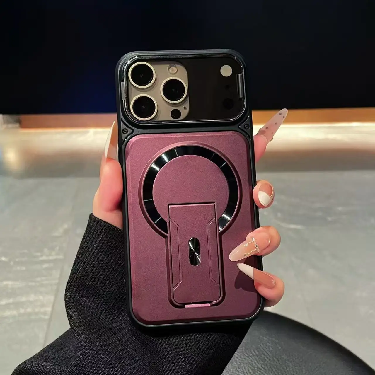 Fold Stand Magnetic Armor Case - Camera Lens Protector recension och pris